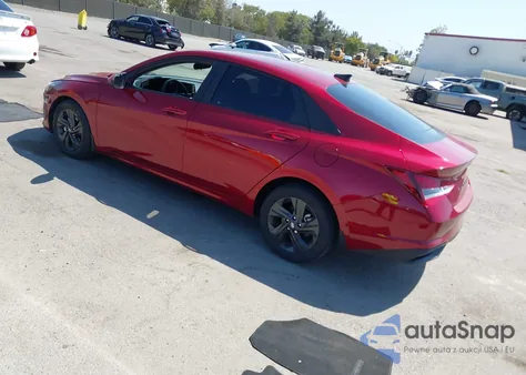 2023 Hyundai Elantra Sel z USA, uszkodzony, nr VIN KMHLM4AG8PU583775